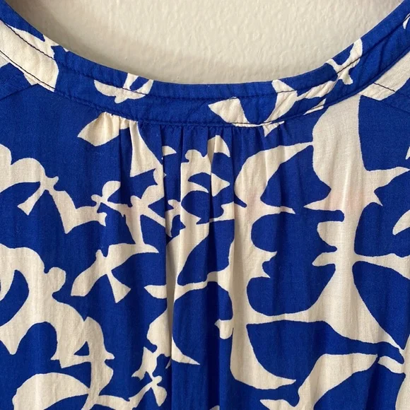 maeve sleeveless floaty bird tank top! - Picture 8 of 9